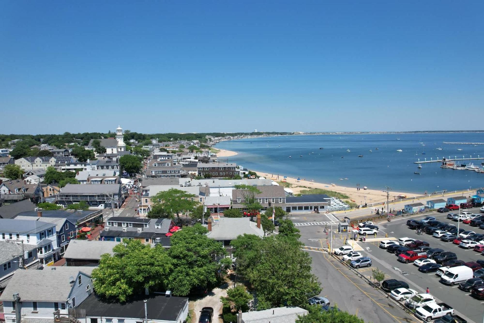 Center Of Town Steps Away Private Deck Apartment Provincetown Exterior foto