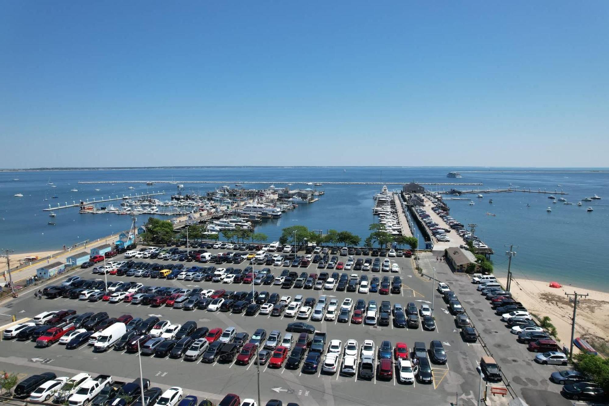 Center Of Town Steps Away Private Deck Apartment Provincetown Exterior foto